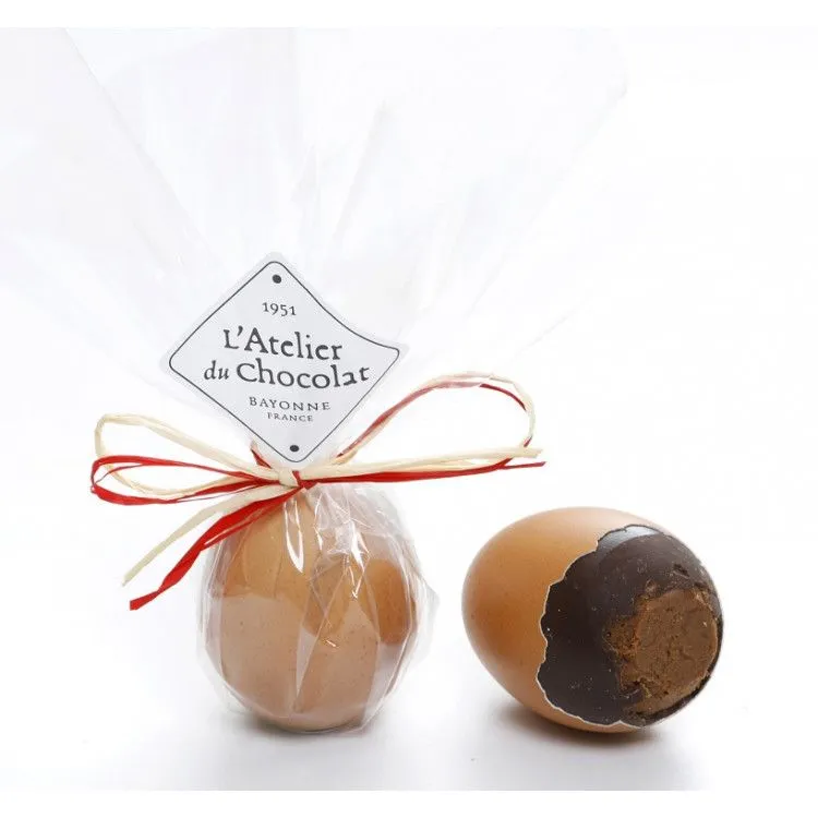 Oeuf Coquille Chocolat Noir Praliné Pâques livraison chocolats de pâques atelier du chocolat