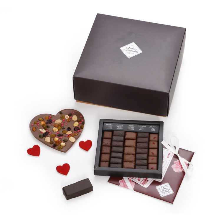https://www.atelierduchocolat.fr/5558-large_default/coffret-chocolats-atout-coeur-saint-valentin.jpg?20240126141954