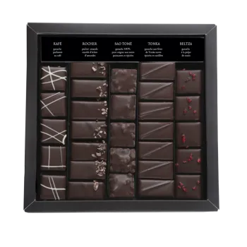 Boîte de chocolats extra noir et son carré Joyeuses Pâques noir livraison chocolat artisanal de pâques en 24h