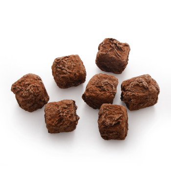 Moulage coeur chocolat noir garni de truffes caramel