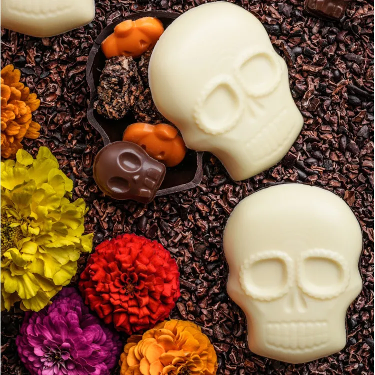 Coffret cadeau Calaca cacao livraison rapide chocolats Halloween atelier du chocolat chocolats enfants halloween