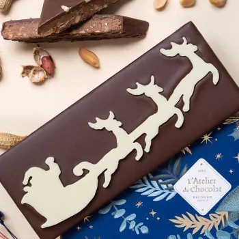 Tablette fourrée de Noël · Chocolat au lait praliné cacahuète