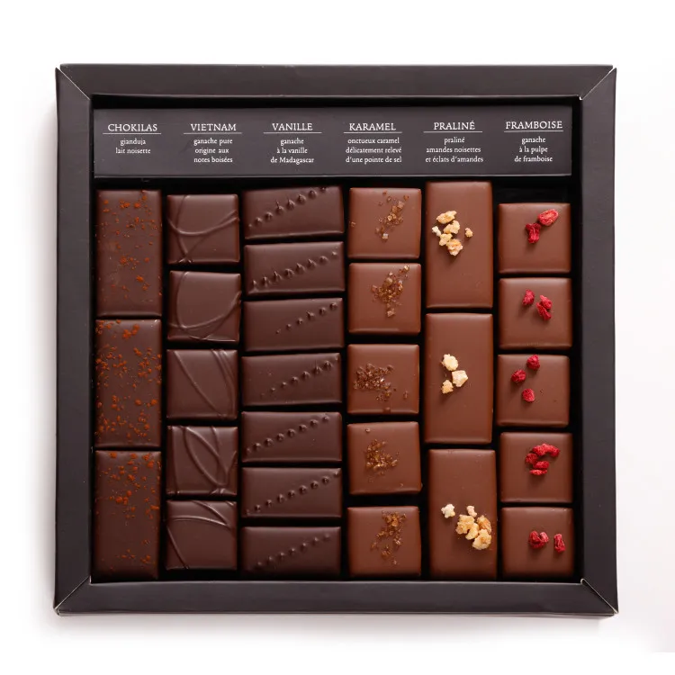 Boîte de chocolats noir lait personnalisée cadeau merci maîtresse