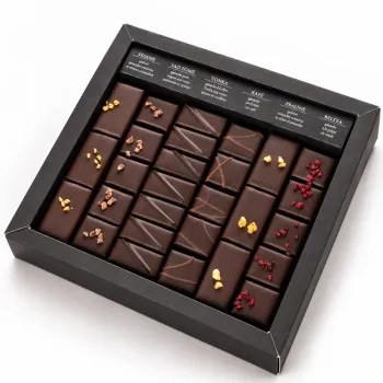 Chocolats extra noir Ilbarritz boîte de ganaches et pralinés artisanaux