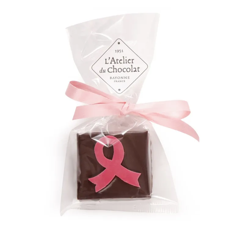 Bouquet de Chocolat Octobre Rose chocolat solidaire chocolat artisanal don ruban rose