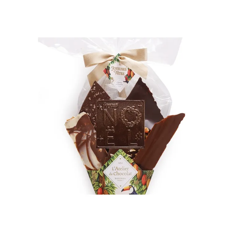 Focus Bouquet de Chocolat® et son mini carré Joyeux Noël assortiment de fines feuilles de chocolat 220g