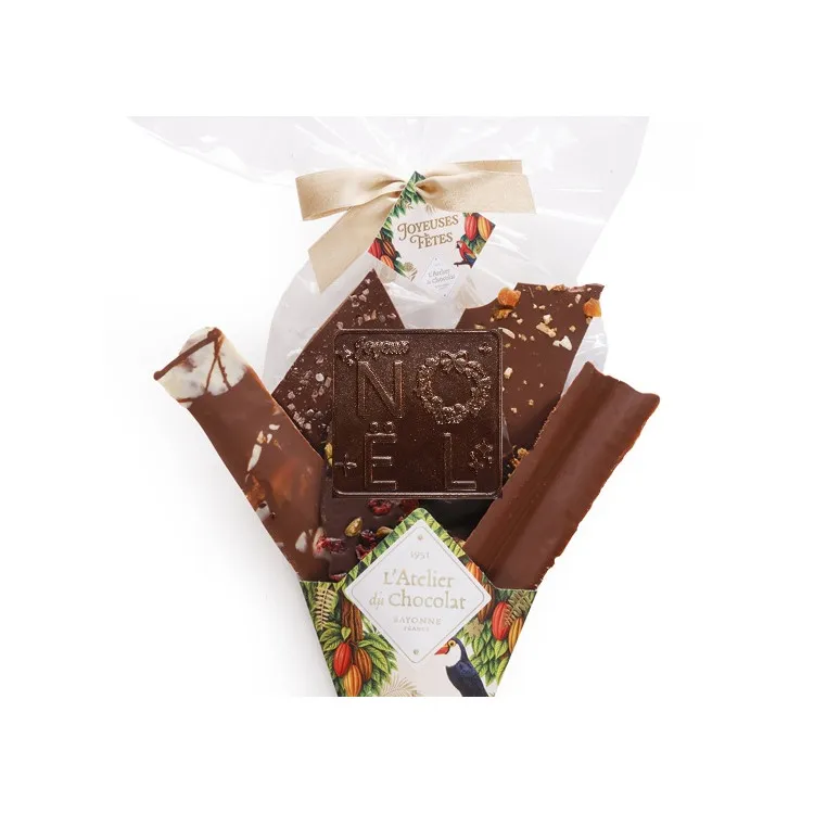 Focus Bouquet de Chocolat® et son mini carré Joyeux Noël assortiment de fines feuilles de chocolat 320g