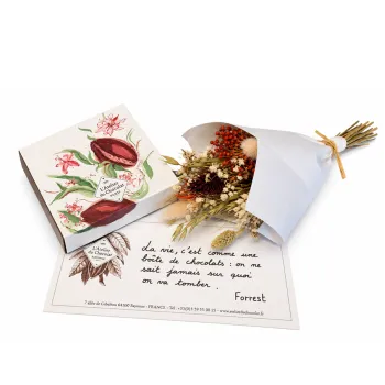 Coffret cadeau chocolat et fleurs séchées à faire livrer pour une délicate attention pleine de gourmandise