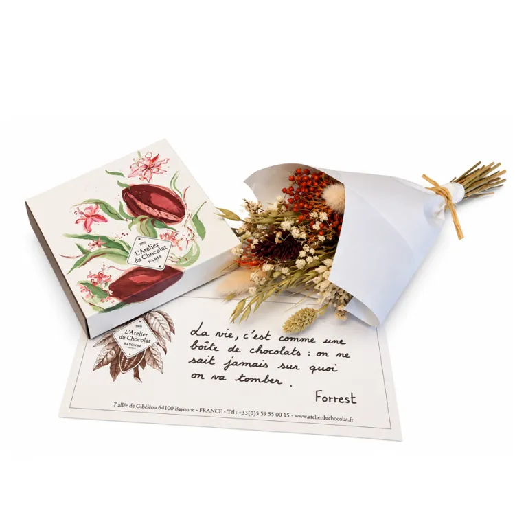 Coffret cadeau chocolat et fleurs séchées à faire livrer pour une délicate attention pleine de gourmandise